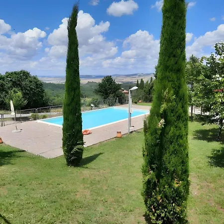 Di Contignano شقة *